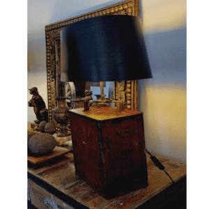 Ölkanne 1940 Rot Schirm Oval Strichlack - ATELIER WINTER